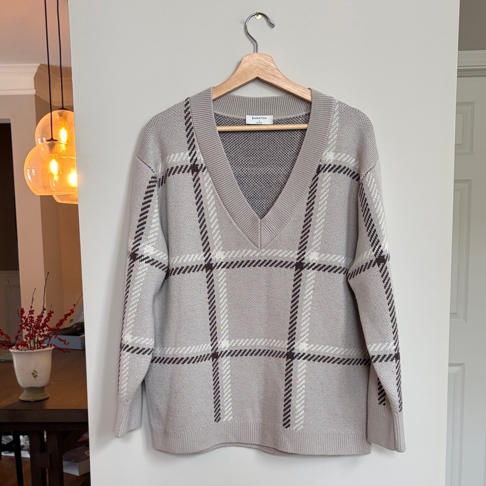 Aritzia Babaton Roger‎ Sweater Wool V-Neck